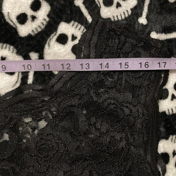 LE CHATEAU Black lace wiggle dress ~ Goth MEDIUM LARGE stretchy pencil dress - Picture 11 of 14